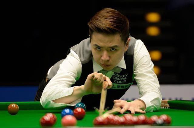 的对抗外 的对抗外